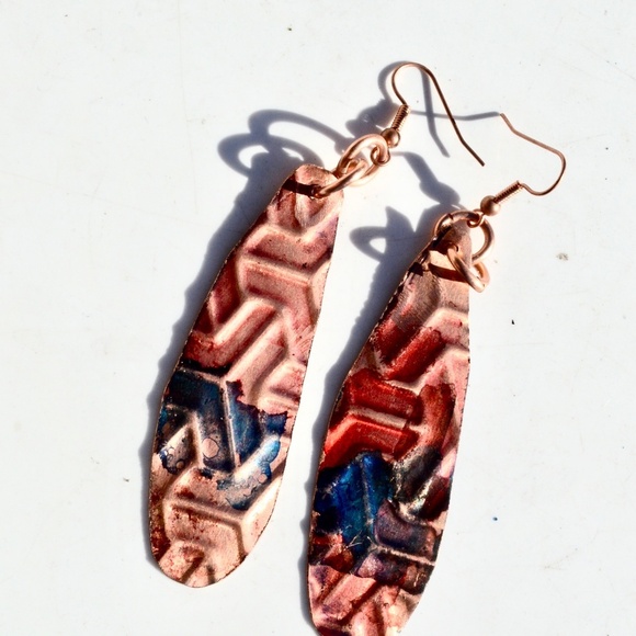 Long Red Blue Patina Embossed Drop Earrings Boho - Picture 3 of 3